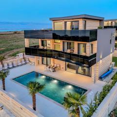 CROWONDER Villa Travera 1 with Heated Swimming Pool - CROWONDER LUXURY RENT