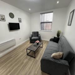 Near LFC & City Budget LongTerm Free Parking