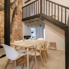 Housekepper Duplex en el centro de Santander