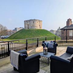 The Old Fire Station Luxury Apartment