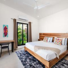 Villa Serenity 4 bedroom 1 min walk to the beach