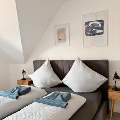 Ferienwohnung KÖÖK Heimathafen - Modern, Balkon, Strandnah
