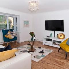 Luxurious apt Zone 2, one stop London Bridge!