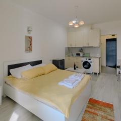 Cozy Studio Apartments
