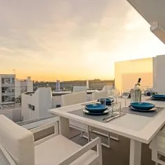 Le Mirage modern apartment with sea views