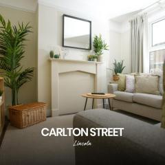 Inviting 2 Bedroom Home in Lincoln by Renzo, Close to Lincoln Cathedral!