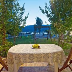 Villa Elli 1 Beach front with garden