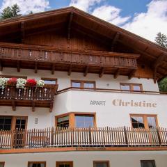 Apart Christine