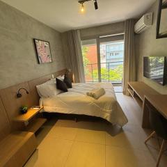 Hospede-se ao lado do Allianz e vá a pé aos shows