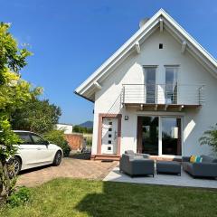 Ferienhaus Wein & Wald mit Gartensauna