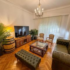 Departamento Amplio En Recoleta
