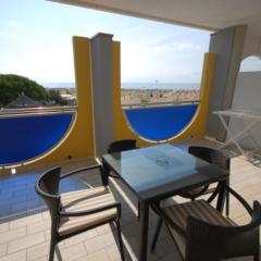 Seaside escape apartment with pool view