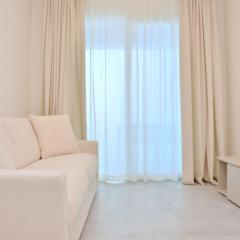 Elegant seaview flat with private terrace