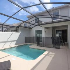 Casa 4Q | Piscina Privativa | 10 min da Disney