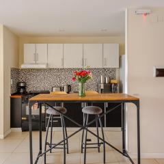 Gray Fox Apartments - San Martin