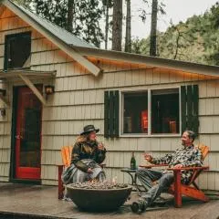 Blissful Solitude Cottage