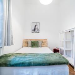 Lion Apartman by Mital