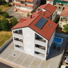 Family-friendly apartments with swimming pool Biograd na Moru, Biograd - 23912