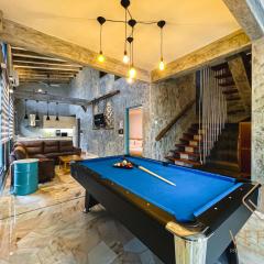 R Private Club House 4B4B 16 pax by Verve