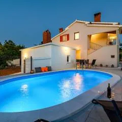 Holiday House Azur with a private pool