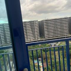 Estelle Ballentos staycation