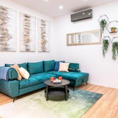 Modern Downtown Apartment