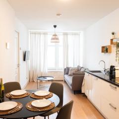 Canal View Apartment