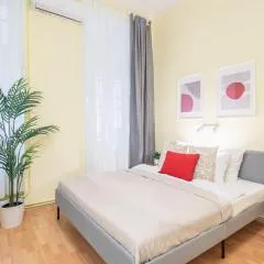 Central - NEW - AirCon - Comfy
