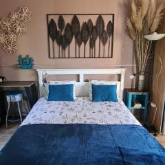 Studio de charme + terrasse : Verdon, lac, plages