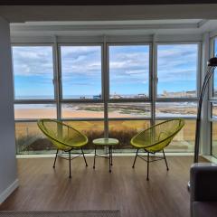 1B143 Amplio apto en primera linea de playa by R2R Consulting