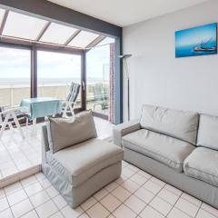 Apartment in Middelkerke near the Beach