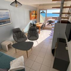 Port Leucate: Appartement T3 Duplex Climatisé, 6 Pers, Face à la Mer, Parking - FR-1-798-53