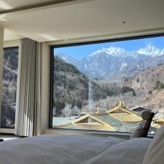 Harmony Zen Retreat in Jiuzhai Valley