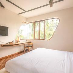 Modern 1-br Loft With Art Deco Vibe Shared Pool