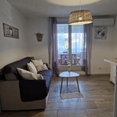 Sanary Sur Mer, Soleil Et Douceur I