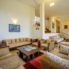 Stunning Hilltop 3BR Villa w Pool and River View