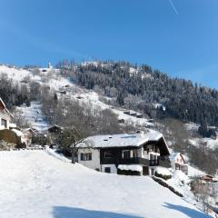 Apartment Muotta Sulegl 4 by Interhome