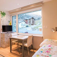 Studio Cristal 36 by Interhome