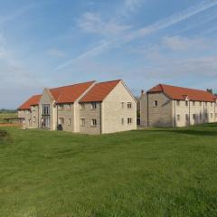 Canons Court Mews