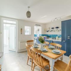 Holiday Home Lighthouse Watch by Interhome