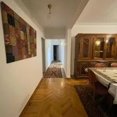 Tranquil Nile Stay Modern & Cozy Apartment by the River