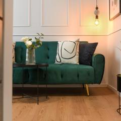 Comfortable 1BR with Balcony in Downtown Bucharest