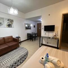 Two Palm Tree Villas by Trisha