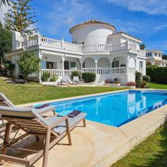 Villa Las Mariposas in La Sierrezuela, Mijas Costa