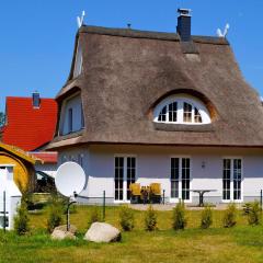 Ferienhaus Kapitänshaus In Glowe