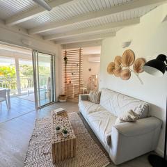 Pitaya - T3 cosy en duplex avec cuve