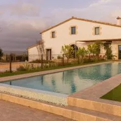 CAN BUFÍ, Espectacular casa con piscina interior