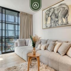 Centric 2 BR Condo - Gym - Open Air Cinema