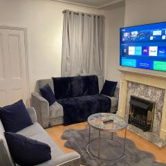 Hometel Digs Nice Comfy Home Sleeps 12