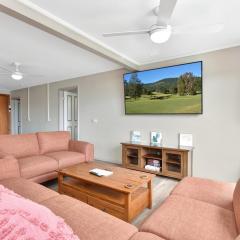 Coal d' Vine Entertainer - Cessnock NSW